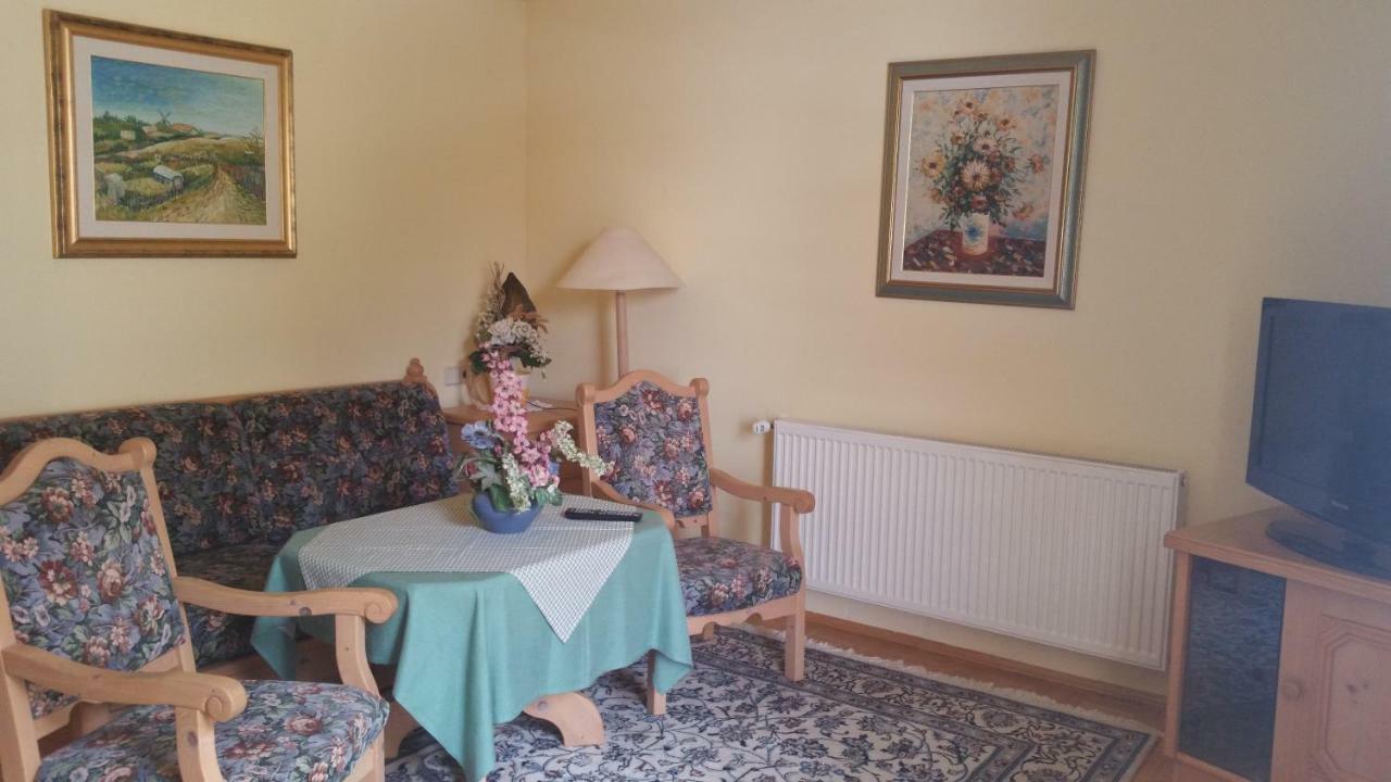 Gaestehaus Karoline Oberaichwald  Kültér fotó